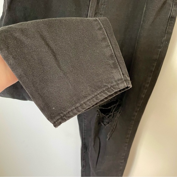 Levi's High Waisted Mom Women's Jeans Black Size 34 - Picture 8 of 10